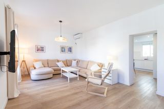 Lloguer Pis a Son Espanyolet. Apartamento reformado de cinco dormitorios con parking cerca del