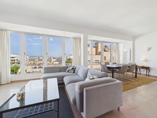 Affitto Piccolo appartamento in El Terreno. Luminoso apartamento de dos dormitorios con terraza en terreno
