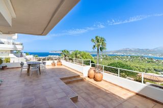 Location Appartement à Santa Ponça. Apartamento dúplex en santa ponsa con impresionantes vistas al m