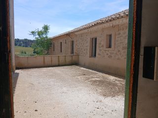 Casale  Carrer de lleida. "antiguo internado"