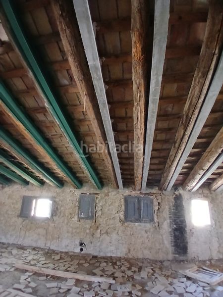 Foto b5701f76-8025-4ccf-a97a-68d2096545c6. Edificio en Almacelles