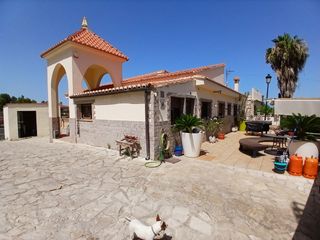 Chalet  Avinguda de gandia