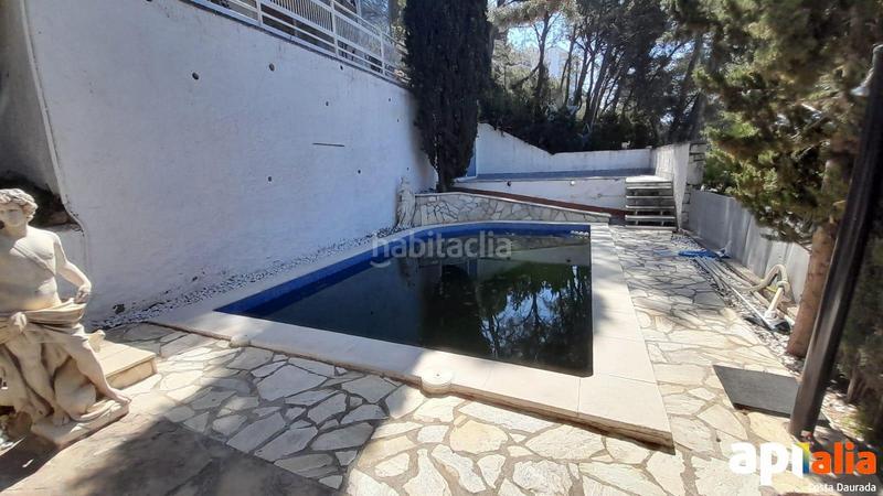 Foto 39c63bda-5f82-4937-aaba-1b7e3b8e550c. Casa fantástico chalet en cap , con vistas al mar en Salou