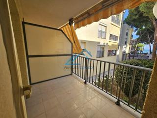 Apartament  Avenida de la diputació. Apartamento en cambrils con vistas al mar