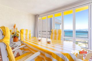 Duplex  Carrer de brussel·les. Maravilloso dúplex en 1ª línea de salou