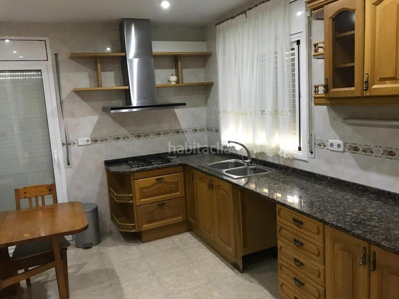 Foto 072a815c-593d-45ad-b4eb-506e9a1e4fd6. Casa con riscaldamento parcheggio piscina in Piera