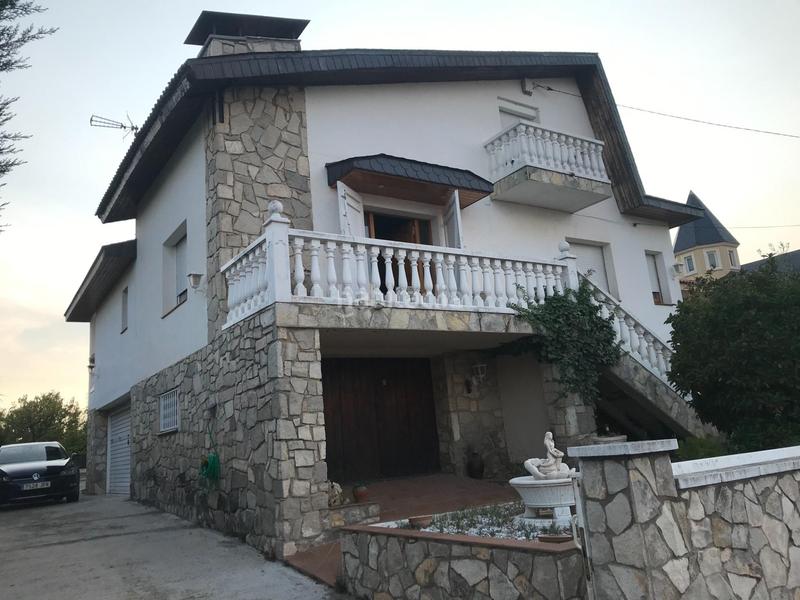 Foto d8f4eb03-31c8-40ea-a1a1-0920acfadeb8. Casa con riscaldamento parcheggio piscina in Piera