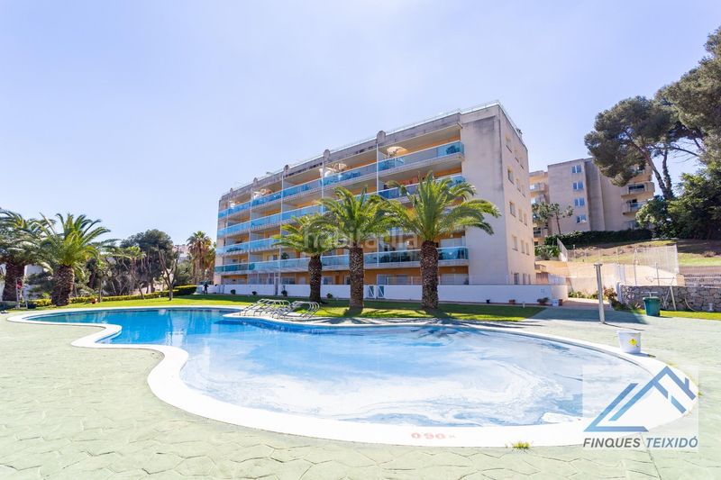 Foto 683004e5-782b-474a-9cfa-7b186945482e. Pis amb piscina a pla de maset - cap de Salou Salou