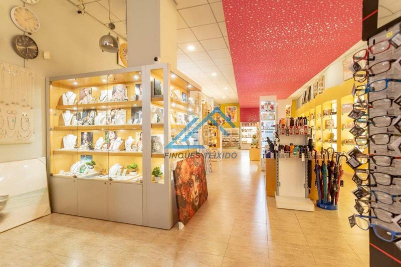 Foto 83a9807e-94ae-47aa-b1a0-88b82bfb99e9. Local comercial a Port - Horta de Santa Maria Cambrils
