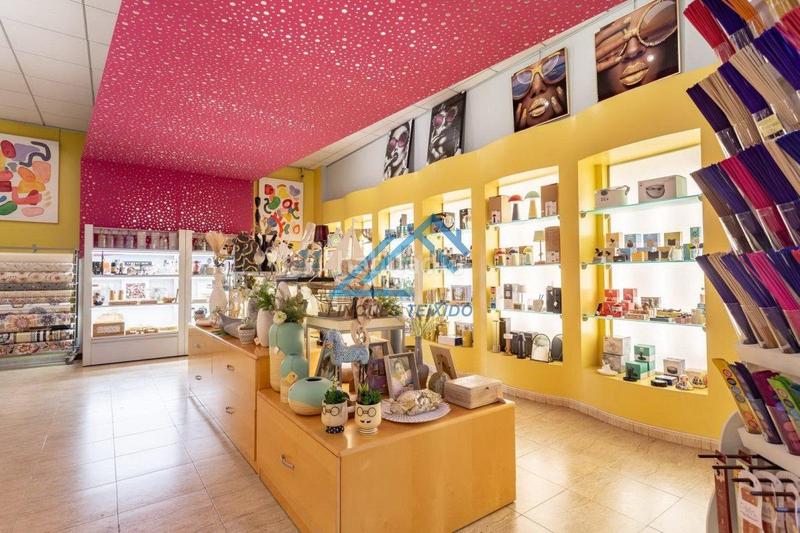 Foto ffb38db7-9913-4a5d-9e81-5b7361694888. Local comercial a Port - Horta de Santa Maria Cambrils