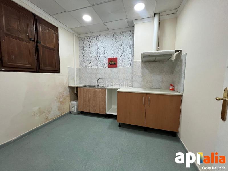 Foto c6b9528a-4e46-4b62-b3b2-3a561f9c3d40. Geschäftsraum in Barenys Salou