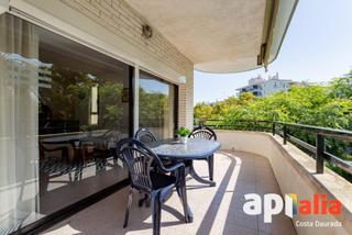 Appartamento  Calle de louis braille. Fantástico piso de 2 habitaciones en la plaza europa de salou