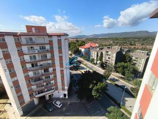 Etagenwohnung  Carretera del pla. Vivienda de protección oficial en valls de 4 habitaciones