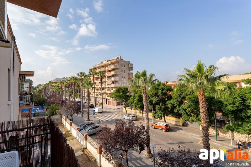 Foto ec2df6bb-5cc5-45fb-a51d-c92bb310c206. Etagenwohnung mit parking in Centre Salou