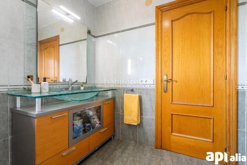 Foto 2c5655cd-3c1e-44f1-88c4-f30e1f95ca94. Chalet fantástica casa asilada en Covamar Salou