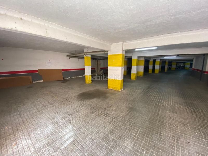 Foto 0a51e233-6174-45cf-baf5-c4b1aa7d8fa2. Aparcament cotxe a Centre Salou