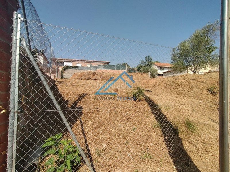 Foto 09f25ff2-6b7b-49b5-a214-074c3839d8dc. Terreny residencial a Piera