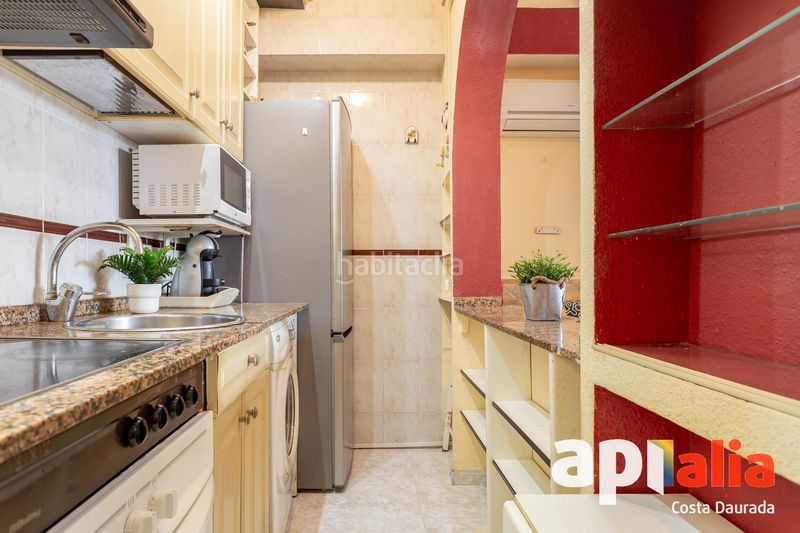 Foto 3062ea30-4e65-43ea-972c-ed91267398f5. Apartament a Mar i Camp - Platja dels Capellans Salou