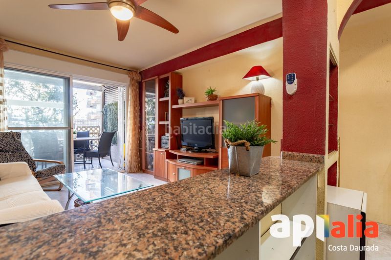 Foto a22f3d0d-8a7c-48b9-abe7-0f34ae2bc573. Apartament a Mar i Camp - Platja dels Capellans Salou