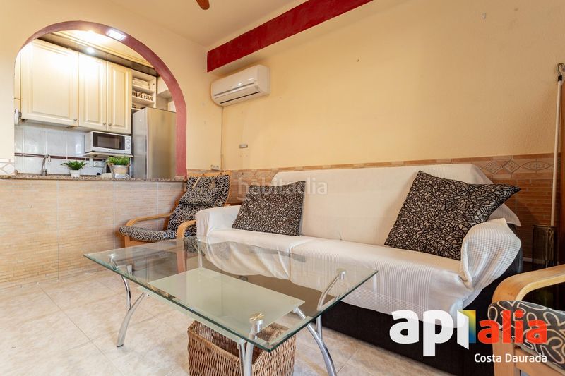 Foto f130e1bf-4a9e-4723-b9fc-cdf76b30713f. Apartament a Mar i Camp - Platja dels Capellans Salou