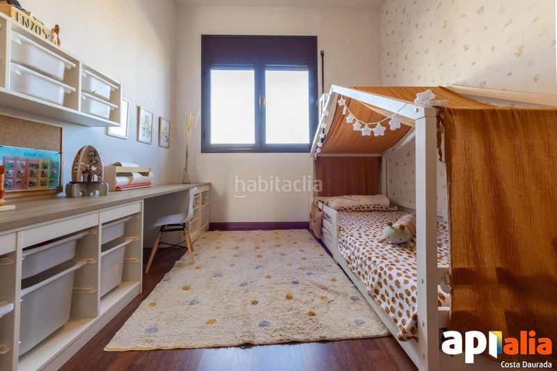 Foto 520d5536-e235-4143-8505-37f581b34b77. Casa adossada amb calefacció aparcament piscina a Miami Platja