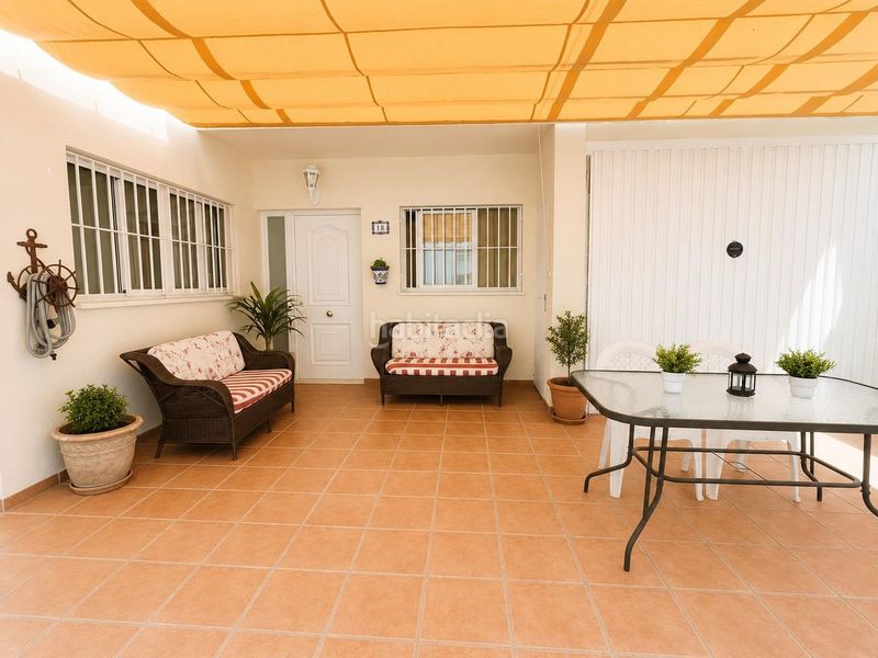 Foto 821697b8-f819-4e77-869d-7596a363754b. Casa adossada amb aparcament a Racó Cullera