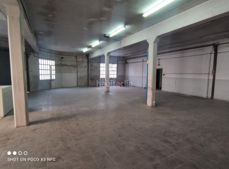 Foto f3b536b3-1c40-436f-ad1c-e89b25058e74. Lloguer local comercial a Can Palet Terrassa