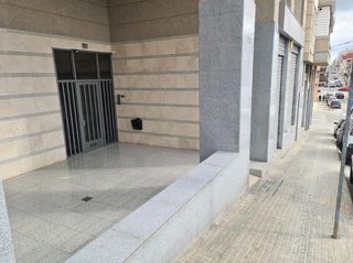 Local Comercial a Carrer de Marinel·lo Bosch