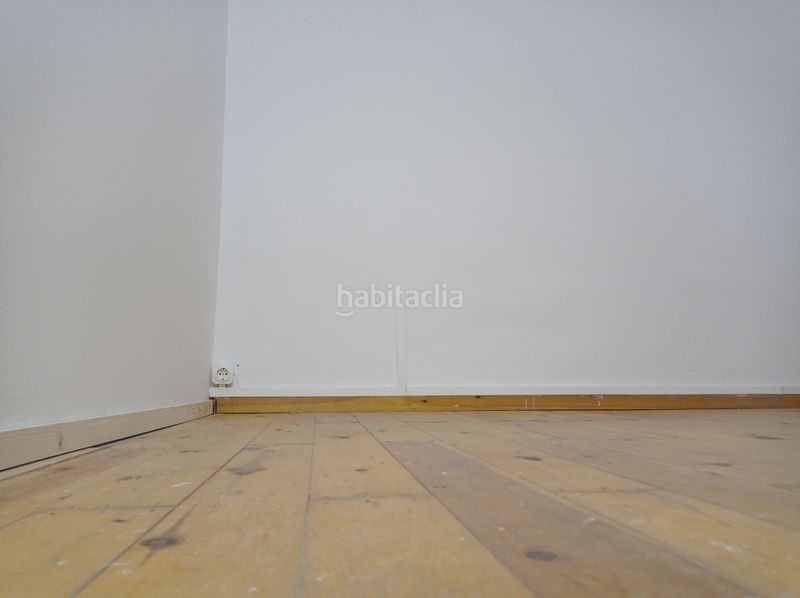 Foto dfa1dca8-c0db-46ad-9685-a7b4bead7588. Pis a Gòtic Barcelona