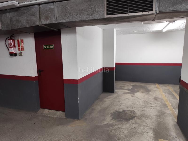 Foto 6b1d8618-3814-4299-92f7-2c837c293f43. Parking coche en Dreta de l´Eixample Barcelona