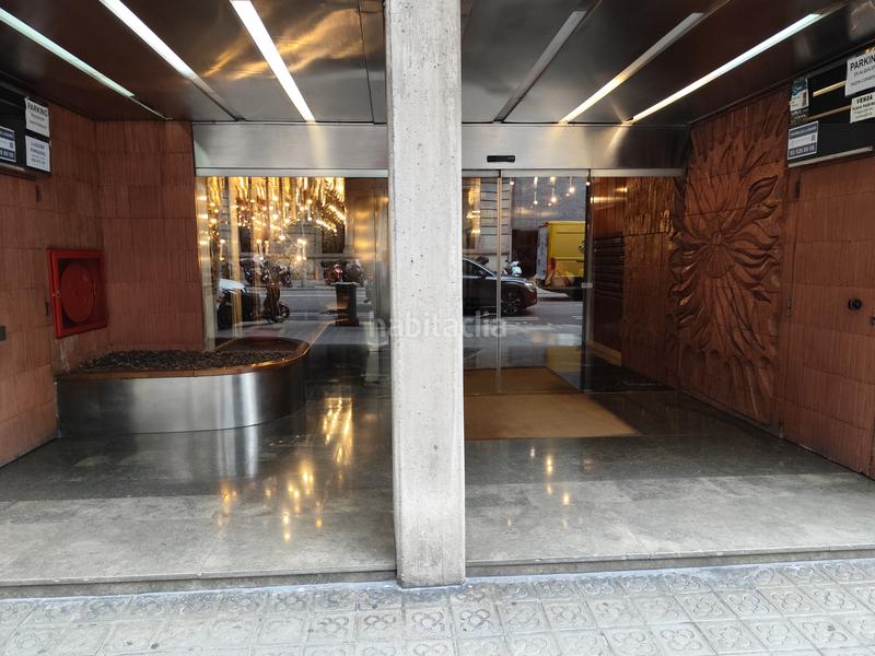 Foto e3709a4e-12b8-49c0-a7f8-202eb82bd73c. Parking coche en Dreta de l´Eixample Barcelona