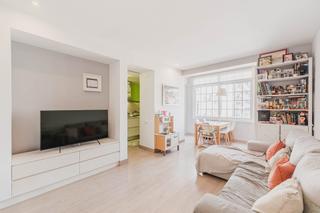 Appartement  Carrer d'aragó. Fantástico piso reformado junto al parque de joan miró
