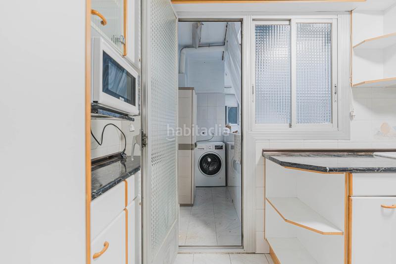 Foto 9661461f-2af1-487d-aeda-f35fc01c15c8. Etagenwohnung mit heizung in La Marina del Port Barcelona