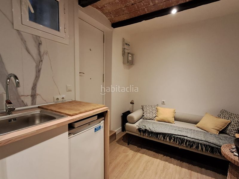 Foto cbc36f09-b2e3-457e-907e-85dd05e1fcd1. Local comercial a La Nova Esquerra de l´Eixample Barcelona