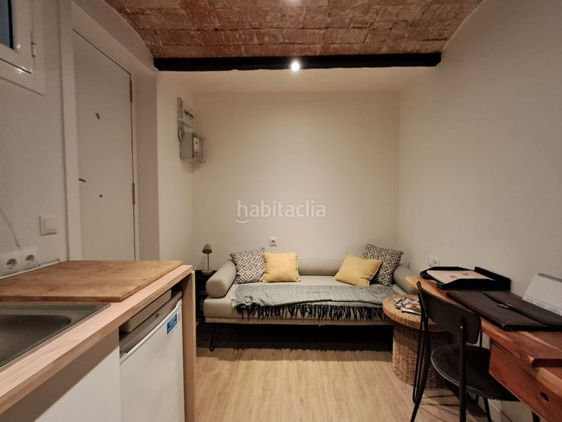 Foto d6a1d096-eb8a-4237-b60b-1b7c132c16db. Local comercial a La Nova Esquerra de l´Eixample Barcelona