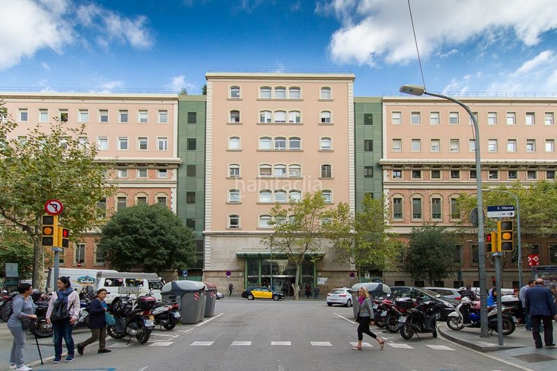 Foto 057c4adb-cea3-43f4-8a4d-8863ef895baa. Casa adossada amb calefacció aparcament a L´Antiga Esquerra de l´Eixample Barcelona