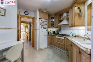 Semi detached house in L´Olivera. Adosado en el amanecer!