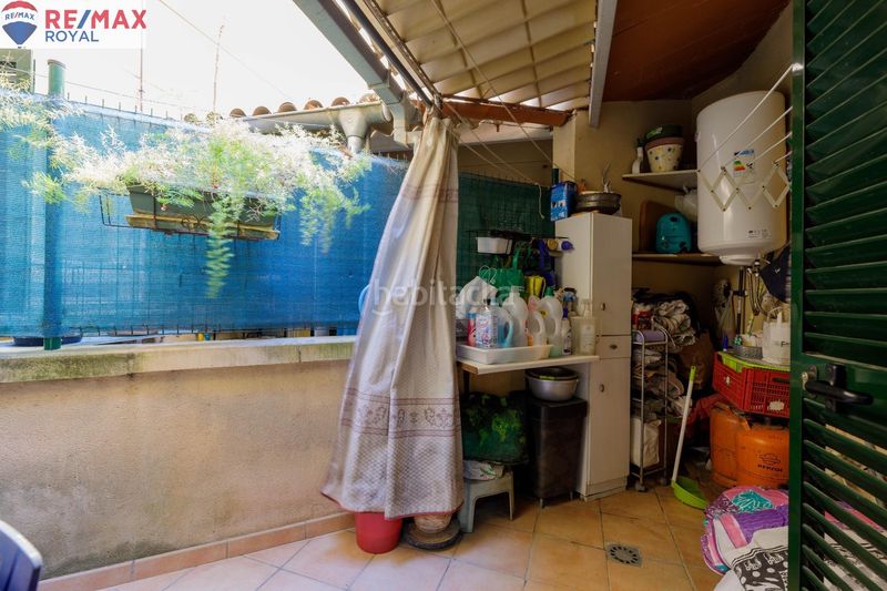 Foto 6a251e0a-9efd-49c3-818b-312fc8d53690. Casa adossada amb aparcament a L´Olivera Palma de Mallorca