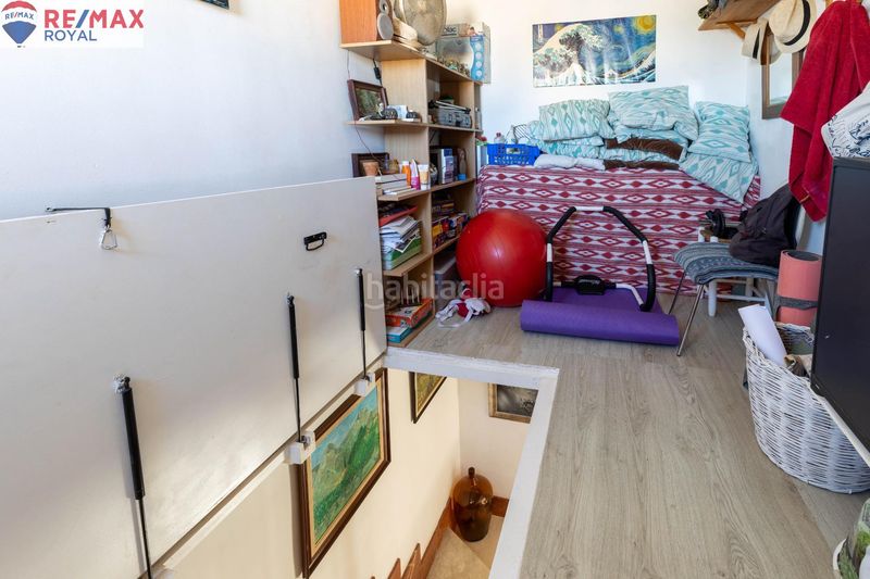 Foto 8df2fdac-9996-40f8-b7a3-4570e5af3c14. Casa adossada amb aparcament a L´Olivera Palma de Mallorca