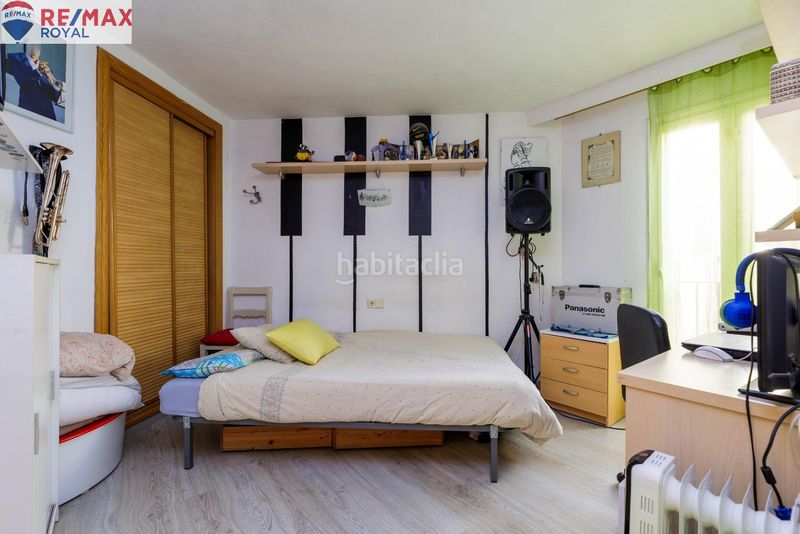 Foto f47753cc-2587-4f01-bfd0-fb166e9f9b23. Casa adossada amb aparcament a L´Olivera Palma de Mallorca