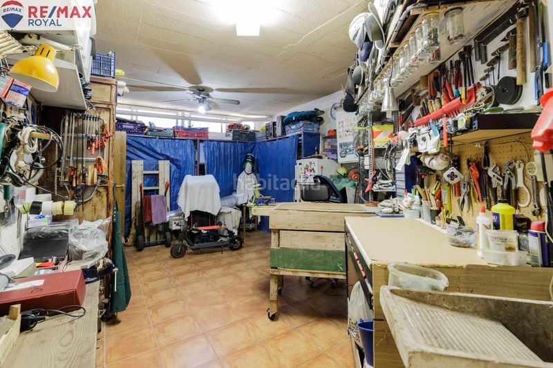 Foto fdbb8962-b51b-4c18-bd69-1854dc83035b. Casa adossada amb aparcament a L´Olivera Palma de Mallorca