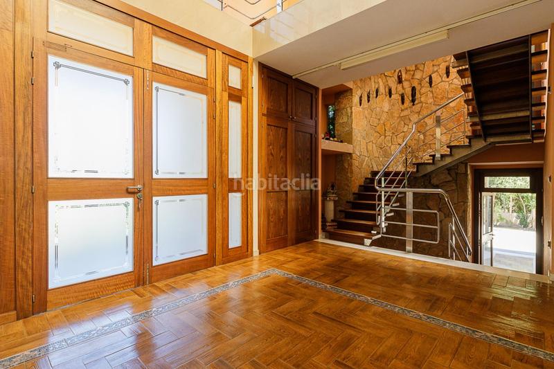 Foto ca6f3471-9747-45bb-a2ea-61498ea3cd2f. Chalet  unifamiliar especial! en Es Garrovers Marratxí