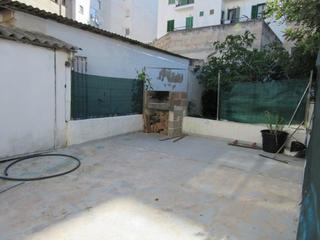 Edifici  Carrer beatriu de pinos. Edificio en venta