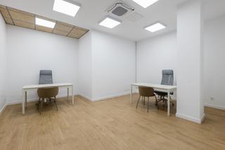 Location Bureau  Calle cala llombards. Increibles oficinas en alquiler para llevar a tu negocio a lo má