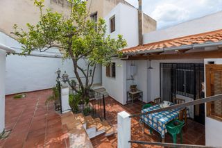 Casa a Son Serra-Sa Vileta. Planta baja con patio, apartamento, trastero y solarium