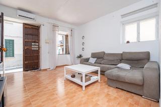 Casa  Calle del pou d'en lluc. Se vende planta baja en inca como local