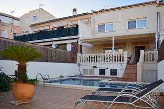 Location Maison jumelée à Los Almendros-Son Rapinya. Adosado con piscina privada