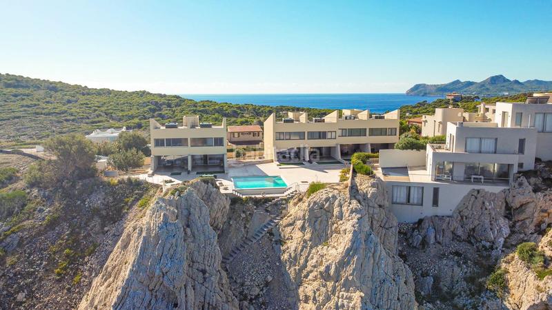 Foto 12000275-1c29-4a85-9365-f3d02c38f6f0. Casa adossada amb aparcament piscina a Cala Ratjada Capdepera