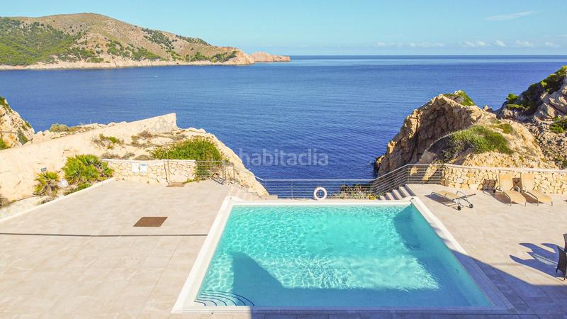 Foto 8fea0f9f-a20f-4eb7-9992-15edcdbb81b4. Casa adossada amb aparcament piscina a Cala Ratjada Capdepera