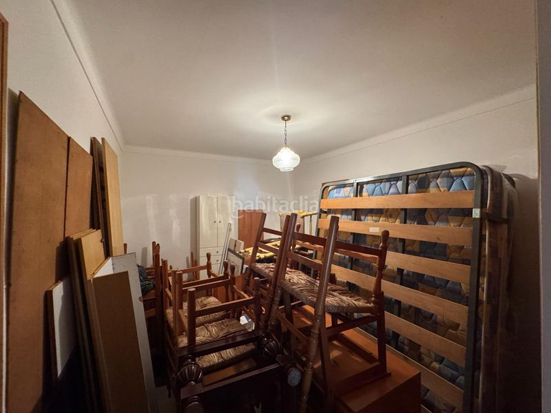 Foto 9d24a49c-8a28-42fd-a290-dbd0a1a0c19e. Casa amb aparcament a Sant Joan